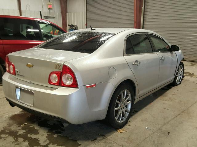 1G1ZE5E78BF395310 - 2011 CHEVROLET MALIBU LTZ 银色 照片 4