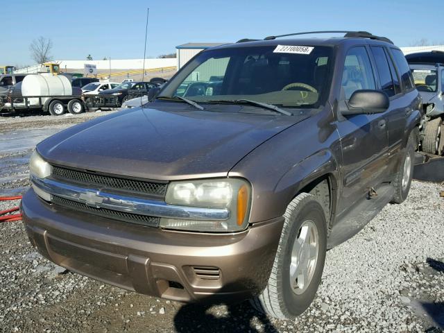 1GNDS13S322468804 - 2002 CHEVROLET TRAILBLAZE BROWN photo 2