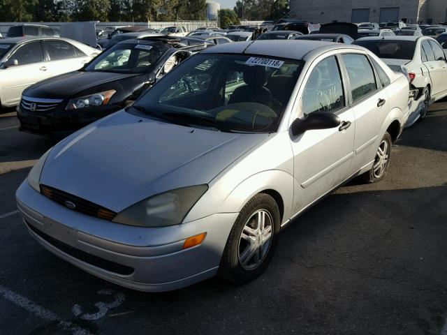 1FAFP34Z13W254503 - 2003 FORD FOCUS SE C GRAY photo 2