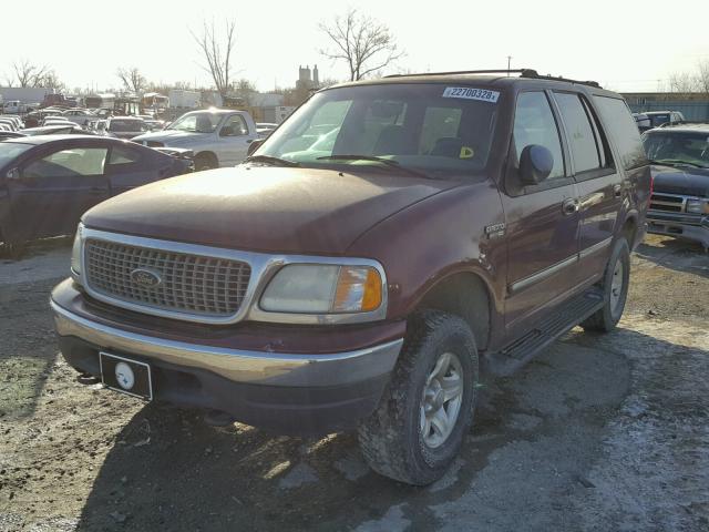 1FMPU16L0YLA75877 - 2000 FORD EXPEDITION MAROON photo 2