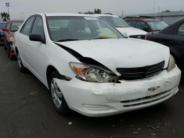 4T1BE32K92U117089 - 2002 TOYOTA CAMRY LE WHITE photo 1