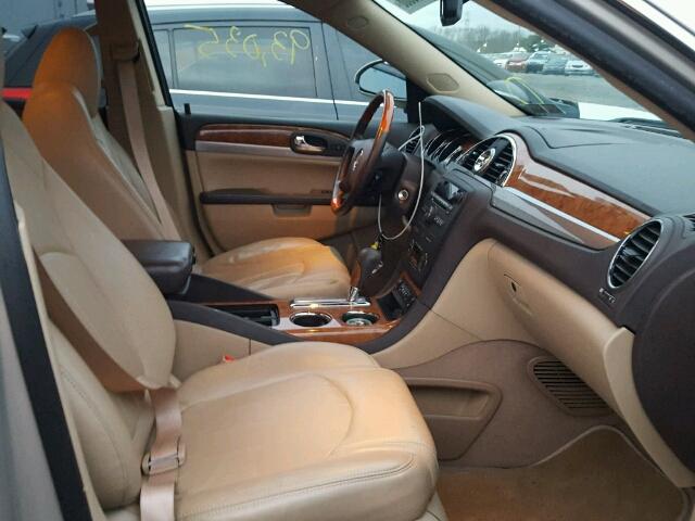 5GAKVBED6BJ169732 - 2011 BUICK ENCLAVE CX GOLD photo 5