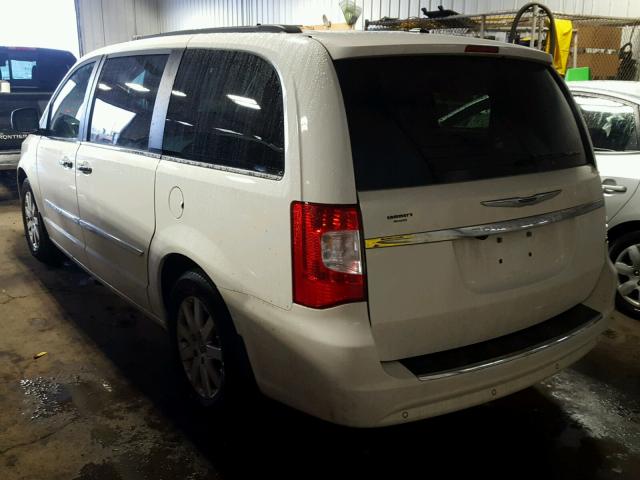 2A4RR8DG2BR714170 - 2011 CHRYSLER TOWN & COU WHITE photo 3