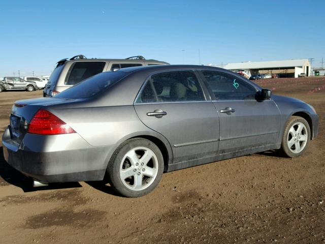 1HGCM65597A071020 - 2007 HONDA ACCORD EX GRAY photo 4