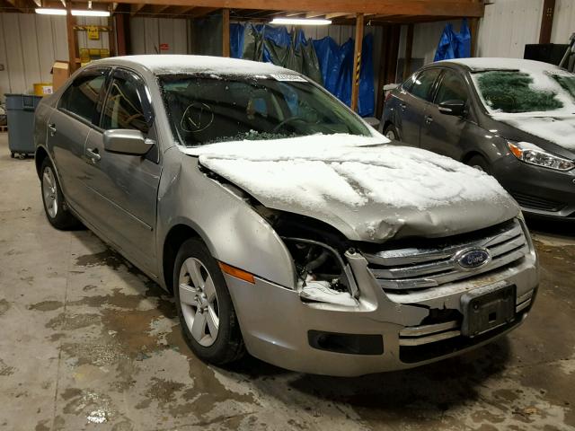 3FAHP07Z28R107801 - 2008 FORD FUSION SE SILVER photo 1