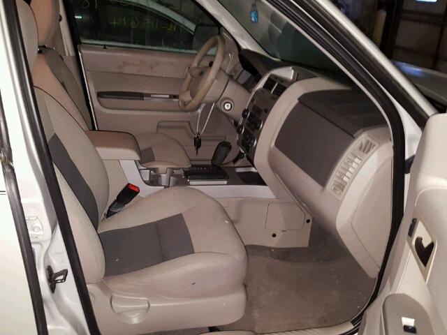 1FMCU03118KA73606 - 2008 FORD ESCAPE XLT TAN photo 5