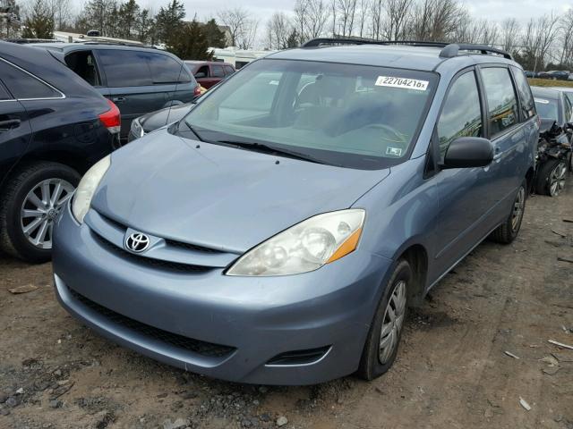 5TDZK23C58S148589 - 2008 TOYOTA SIENNA CE BLUE photo 2