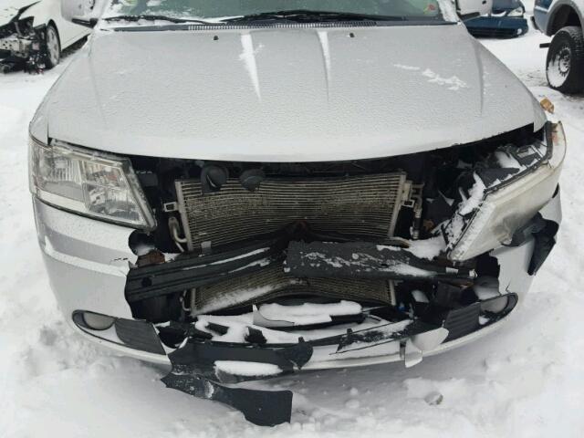 3D4GH57V59T233963 - 2009 DODGE JOURNEY SX SILVER photo 9