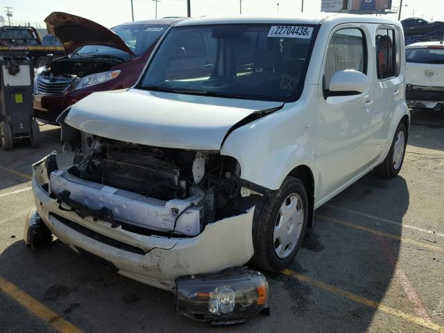 JN8AZ2KR0AT154682 - 2010 NISSAN CUBE BASE WHITE photo 2