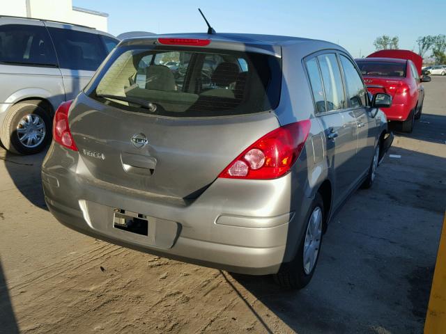 3N1BC1CP0BL421675 - 2011 NISSAN VERSA S GRAY photo 4