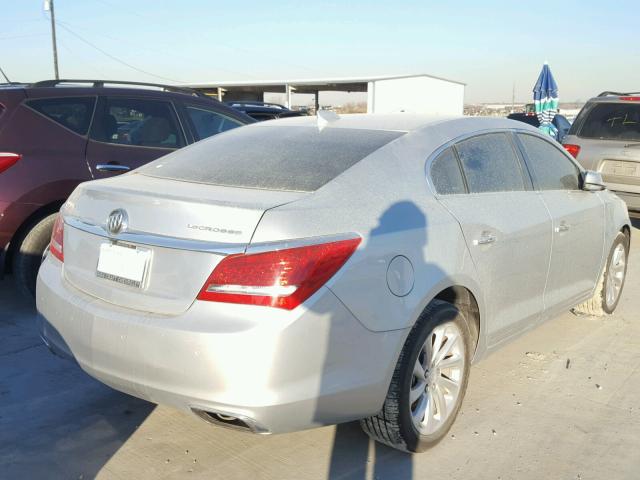 1G4GB5G3XGF225440 - 2016 BUICK LACROSSE SILVER photo 4