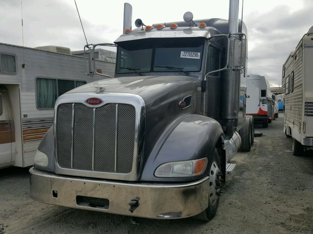 1XPHDU9X4AD797019 - 2010 PETERBILT 386 CHARCOAL photo 2