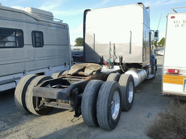 1XPHDU9X4AD797019 - 2010 PETERBILT 386 CHARCOAL photo 4