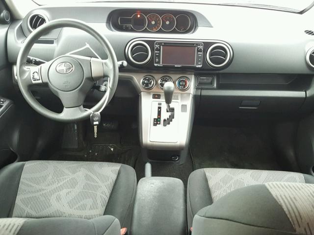 JTLZE4FE3DJ047109 - 2013 TOYOTA SCION XB SILVER photo 9