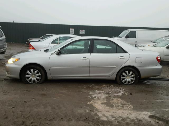 4T1BE30K35U101820 - 2005 TOYOTA CAMRY LE SILVER photo 9