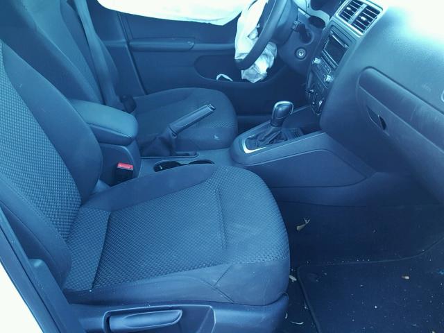 3VW2K7AJ4EM377287 - 2014 VOLKSWAGEN JETTA BASE 白色 照片 5