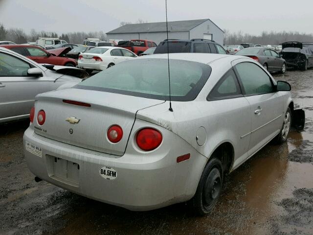 1G1AK15F877146416 - 2007 CHEVROLET COBALT LS SILVER photo 4