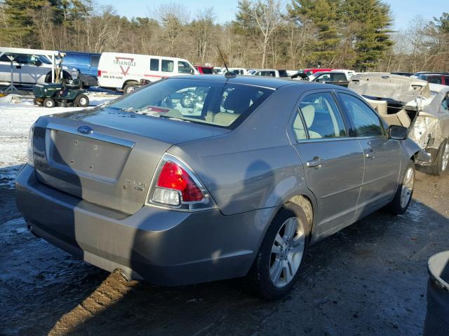 3FAHP02109R144798 - 2009 FORD FUSION SEL GRAY photo 4