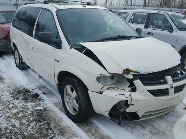 2D4GP44L87R151242 - 2007 DODGE GRAND CARA WHITE photo 1