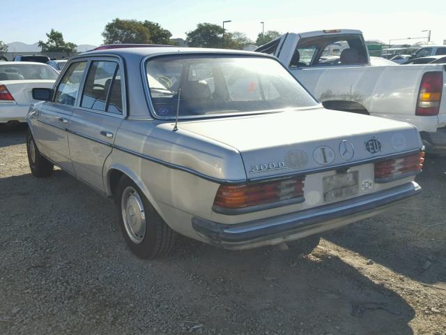 WDB12313012268956 - 1982 MERCEDES-BENZ 300 TD SILVER photo 3