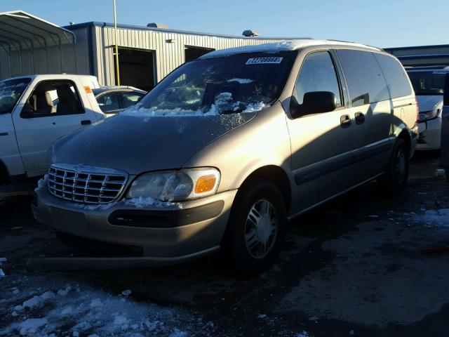 1GNDX03EXWD100586 - 1998 CHEVROLET VENTURE TAN photo 2