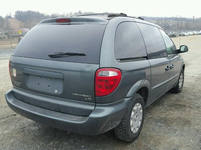 1C4GJ45362B742450 - 2002 CHRYSLER VOYAGER LX SILVER photo 4