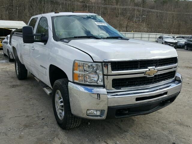 1GCHC23638F215483 - 2008 CHEVROLET SILVERADO WHITE photo 1