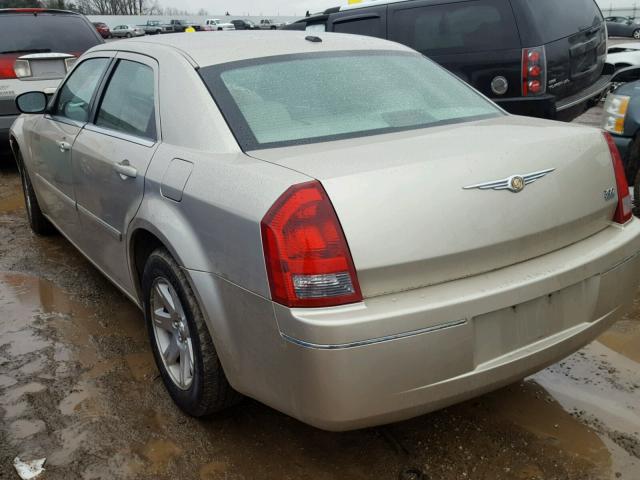 2C3KA53G87H605616 - 2007 CHRYSLER 300 TOURIN TAN photo 3