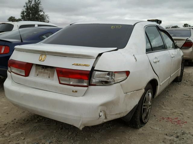 1HGCM56363A000956 - 2003 HONDA ACCORD LX WHITE photo 4