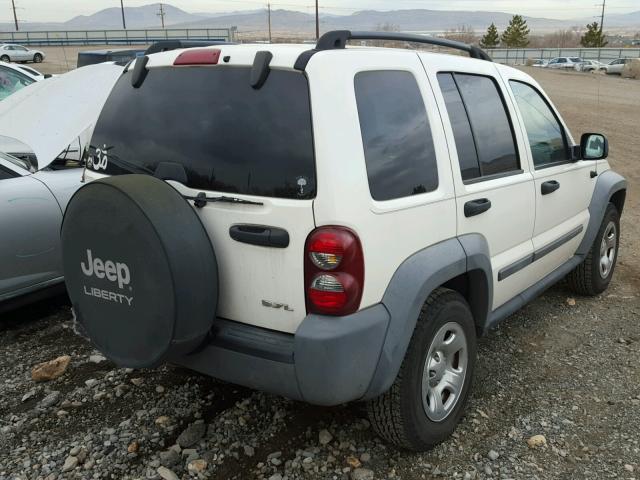 1J4GL48K25W545523 - 2005 JEEP LIBERTY SP WHITE photo 4