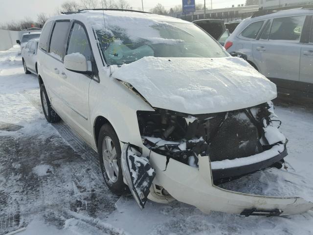 2D4RN5D11AR408297 - 2010 DODGE GRAND CARA WHITE photo 1