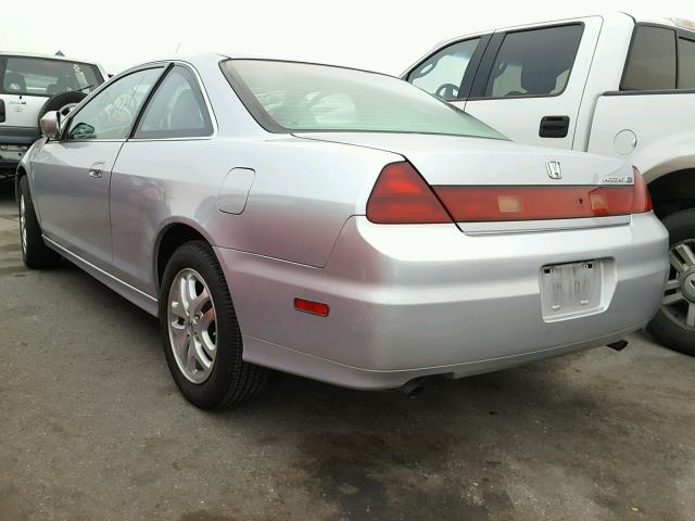 1HGCG22532A006970 - 2002 HONDA ACCORD EX SILVER photo 3