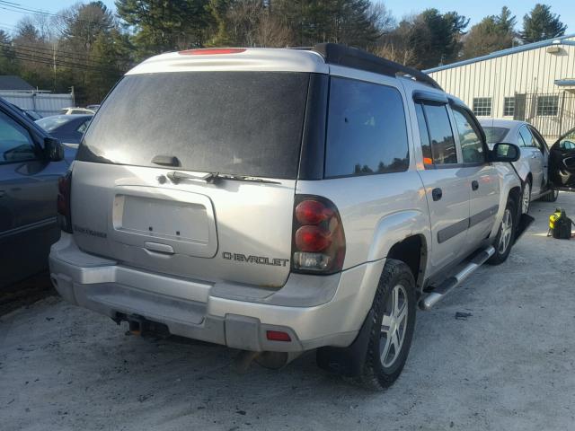 1GNET16S646171020 - 2004 CHEVROLET TRAILBLAZE SILVER photo 4