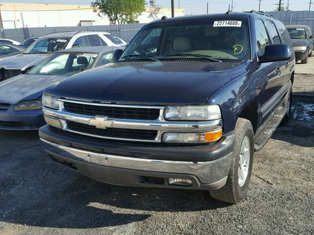 1GNFK16Z24J163532 - 2004 CHEVROLET SUBURBAN K BLUE photo 2