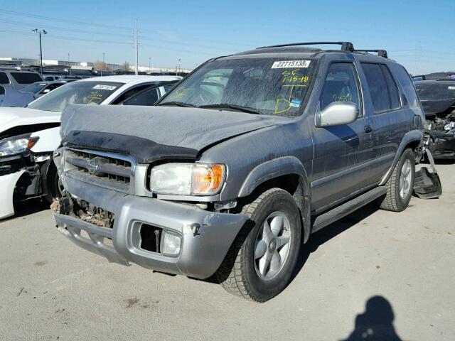 JN8AR07Y0YW420232 - 2000 NISSAN PATHFINDER SILVER photo 2