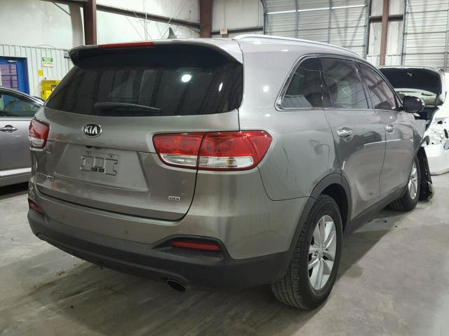 5XYPG4A37GG008627 - 2016 KIA SORENTO LX GRAY photo 4