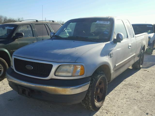 1FTRX17W81NB53393 - 2001 FORD F150 SILVER photo 2