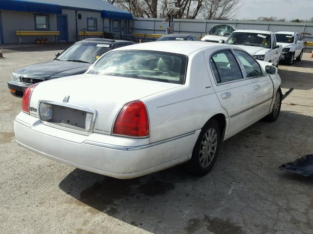 1LNHM81V16Y646279 - 2006 LINCOLN TOWN CAR S WHITE photo 4