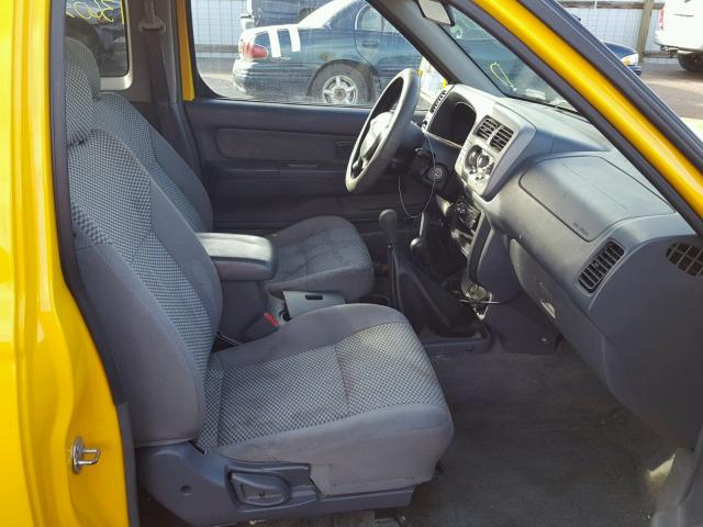 1N6ED26Y91C362196 - 2001 NISSAN FRONTIER K YELLOW photo 5