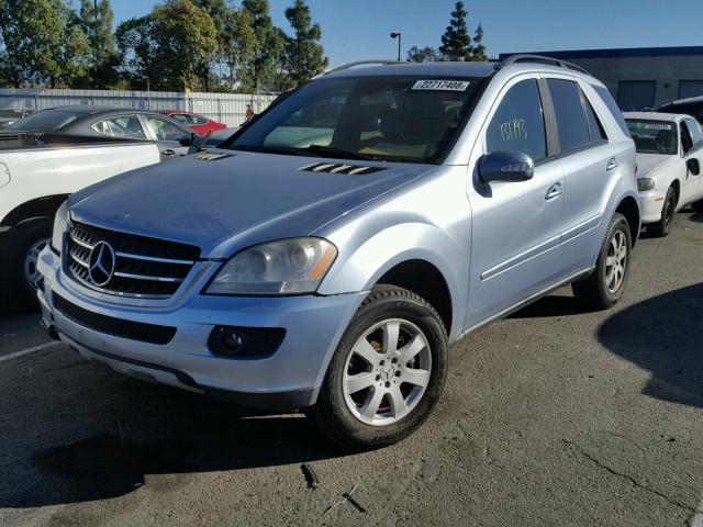 4JGBB86E67A229626 - 2007 MERCEDES-BENZ ML 350 BLUE photo 2