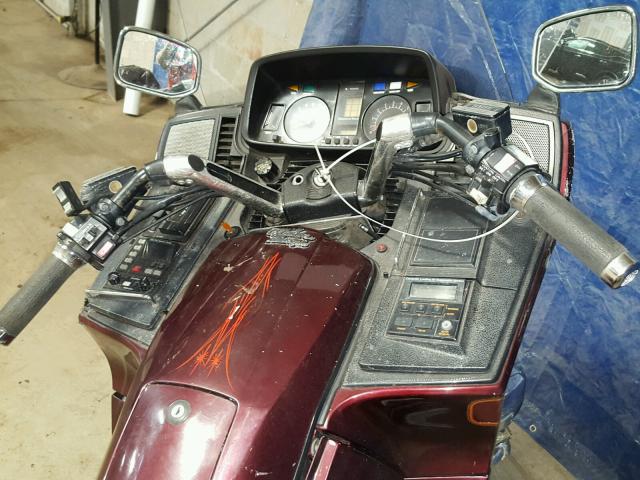 JYA41V000EA000895 - 1984 YAMAHA XVZ12 D MAROON photo 5