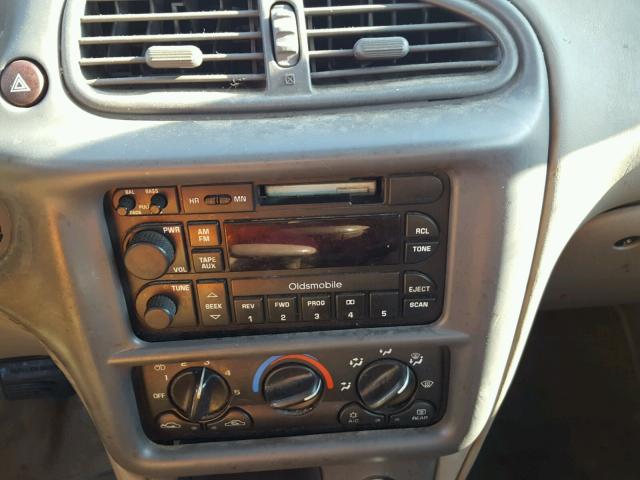 1G3NB52M5X6319978 - 1999 OLDSMOBILE CUTLASS GL WHITE photo 9