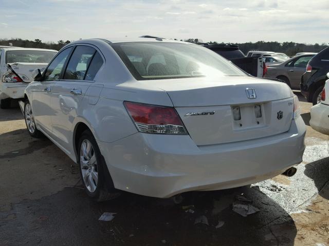 1HGCP36889A017984 - 2009 HONDA ACCORD EXL WHITE photo 3