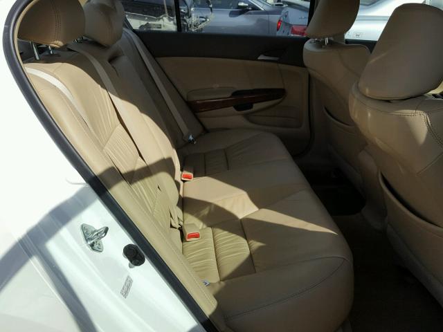 1HGCP36889A017984 - 2009 HONDA ACCORD EXL WHITE photo 6