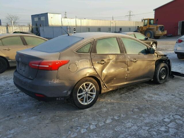 1FADP3F2XFL266131 - 2015 FORD FOCUS SE GRAY photo 4