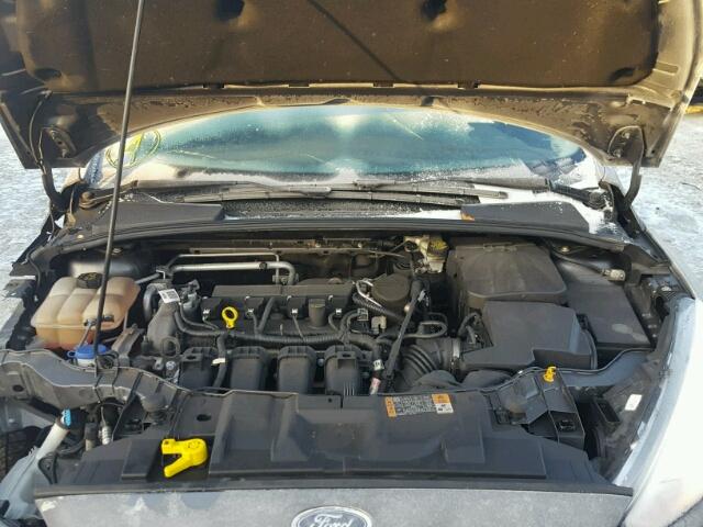 1FADP3F2XFL266131 - 2015 FORD FOCUS SE GRAY photo 7