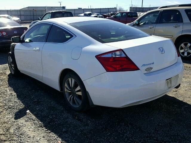 1HGCS123X8A029694 - 2008 HONDA ACCORD LX- WHITE photo 3