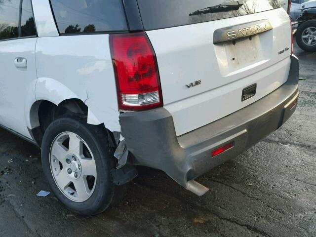 5GZCZ63464S864502 - 2004 SATURN VUE WHITE photo 9