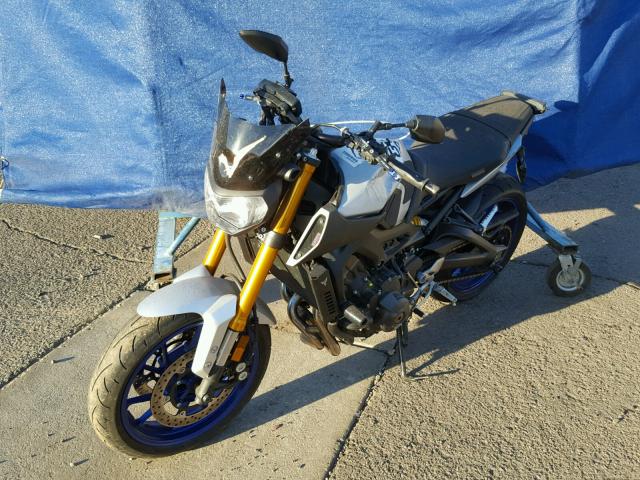 JYARN33E6FA005459 - 2015 YAMAHA FZ09 GRAY photo 2