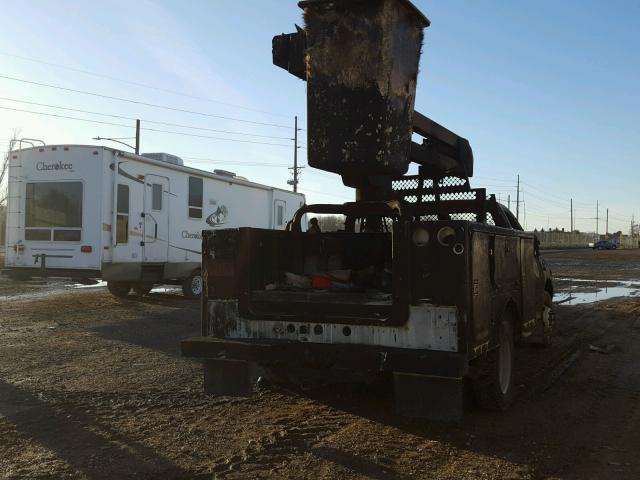 1FDAF56F12EB83311 - 2002 FORD F550 SUPER BURN photo 4